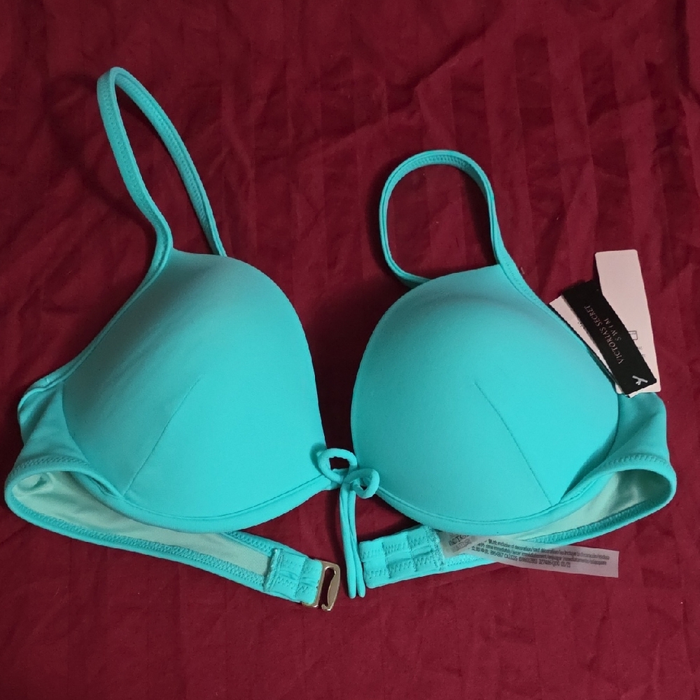 Victoria's Secret Turquoise Push-Up Bra